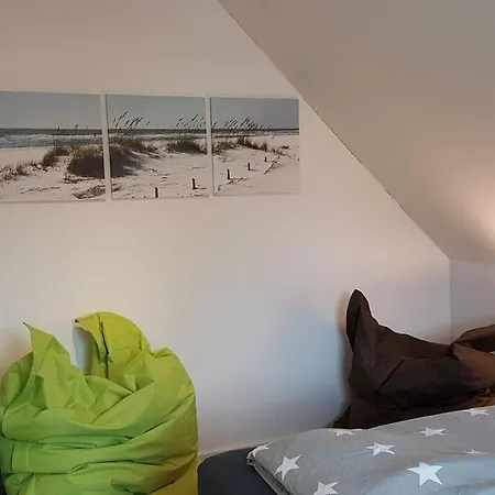 Apartmán Gemuetliche Gaeste-/messewohnung 350 M. Zur S-bahn *